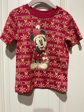 Disney Red and White Mickey Mouse Holiday Short Sleeve Tee. Size 2/3T